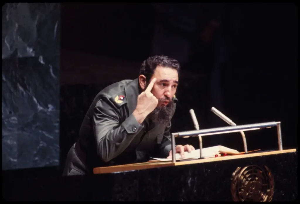 O então primeiro-ministro de Cuba e líder da Revolução Cubana, Fidel Castro, durante Assembleia Geral da ONU, em 1979, em Nova Iorque. (Foto: Bernard Gotfryd / Library of Congress)