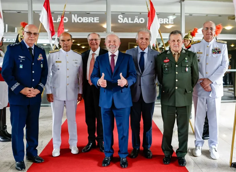 18.12.2025 - Presidente da República, Luiz Inácio Lula da Silva, durante cerimônia de apresentação dos oficiais-generais promovidos. Clube do Exército – Sede Lago. Brasília (DF) - Brasil. (Foto: Ricardo Stuckert / PR)