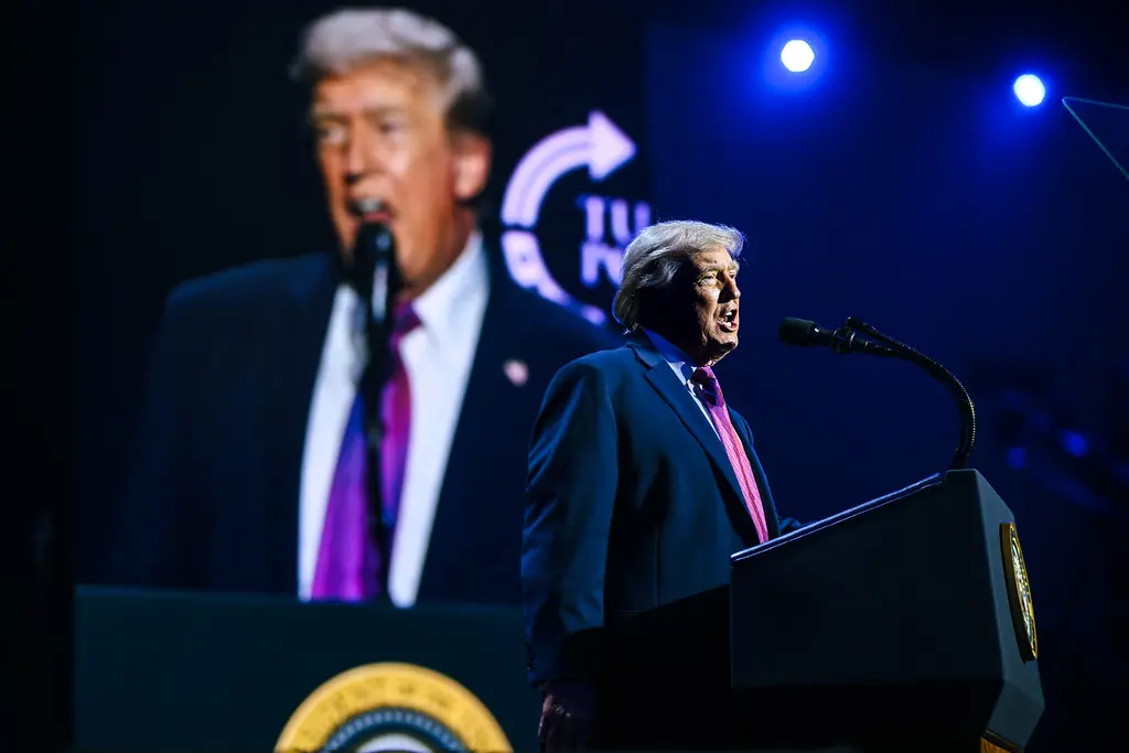 O presidente dos EUA, Donald Trump, durante evento em Phoenix, no Arizona, em abril de 2026. (Foto: Daniel Torok / White House)