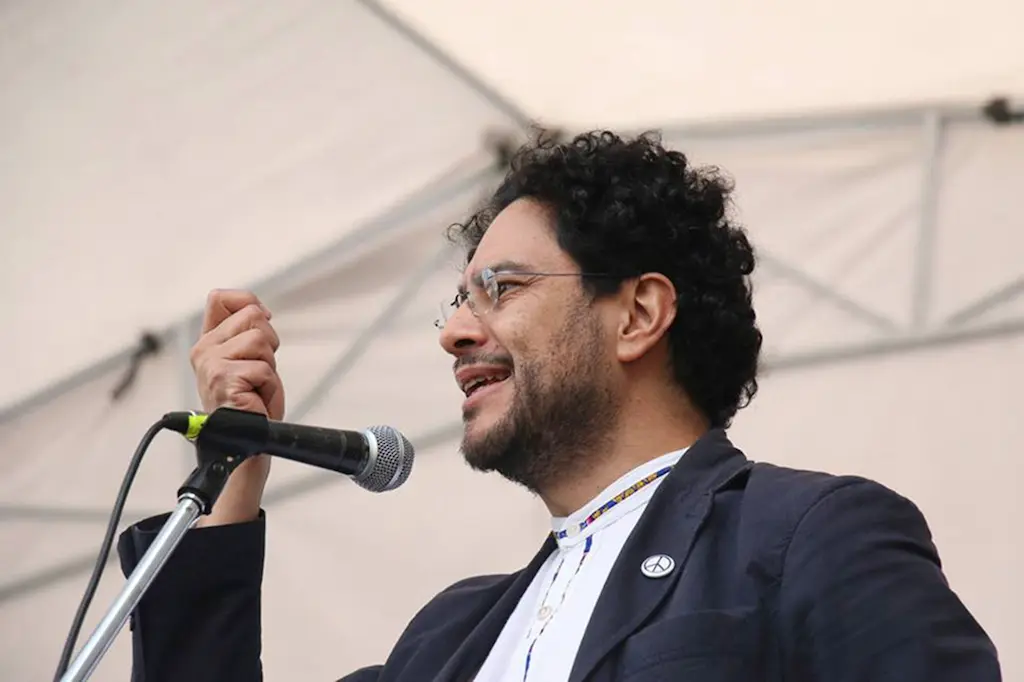 O candidato de esquerda nas eleições da Colômbia, Ivan Cepeda, do Pacto Histórico. (Foto: Semanario Voz / Flickr)