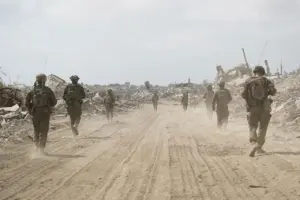 Soldados israelenses da Brigada Givati em operação em julho de 2025. (Foto: IDF Spokesperson's Unit / Wikimedia Commons)