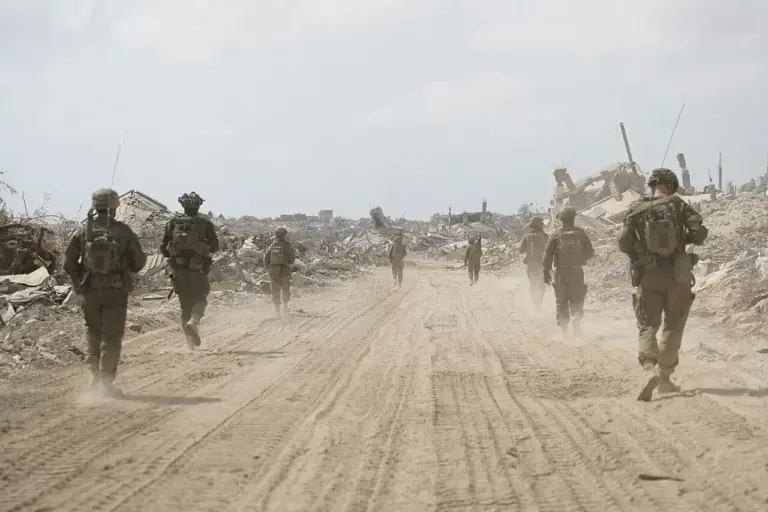 Soldados israelenses da Brigada Givati em operação em julho de 2025. (Foto: IDF Spokesperson's Unit / Wikimedia Commons)